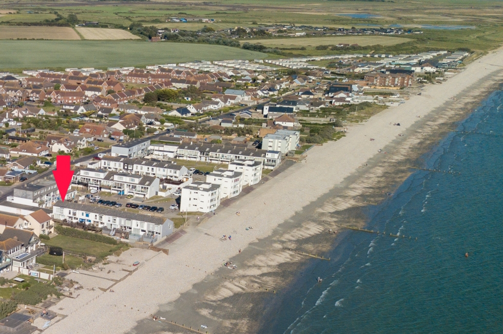 Property for Sale, Bracklesham Bay 81 Marineside Baileys Estate Agent